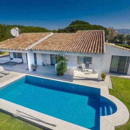 Great Villa Near Beach And Марбеля Екстериор снимка