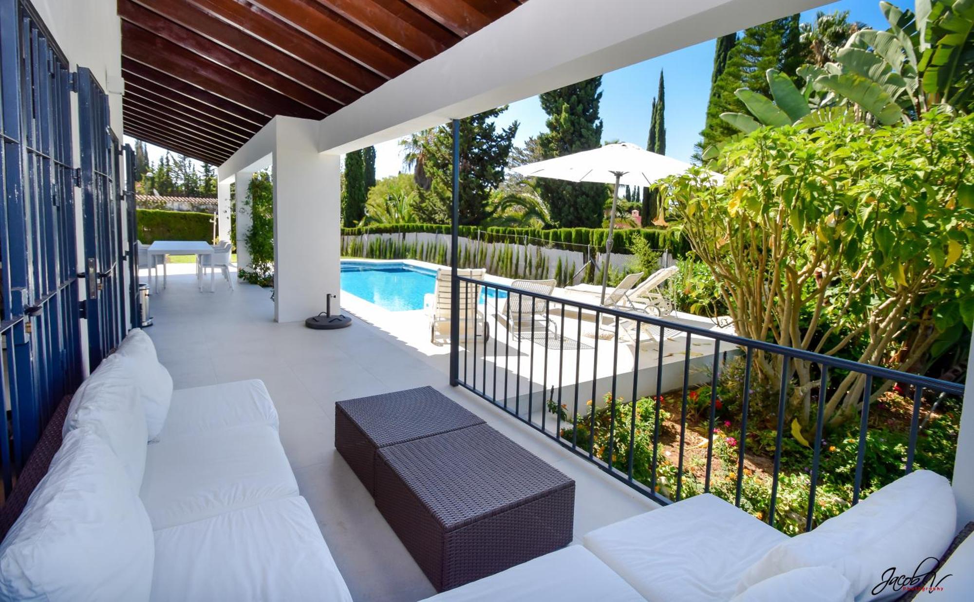 Great Villa Near Beach And Марбеля Екстериор снимка